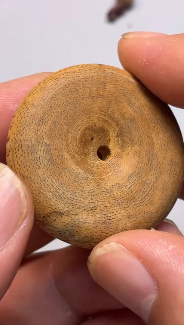 沉香吊坠加里曼丹吊坠扣子多样性发其一