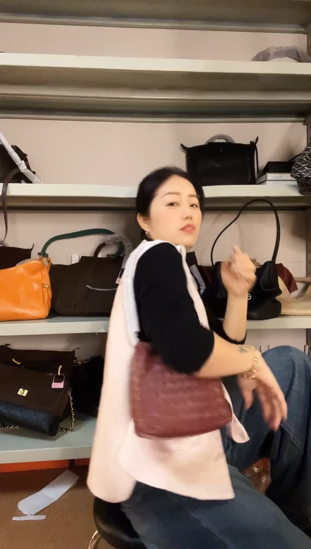 牛皮（革）高端订制时尚百搭女士手提斜跨包