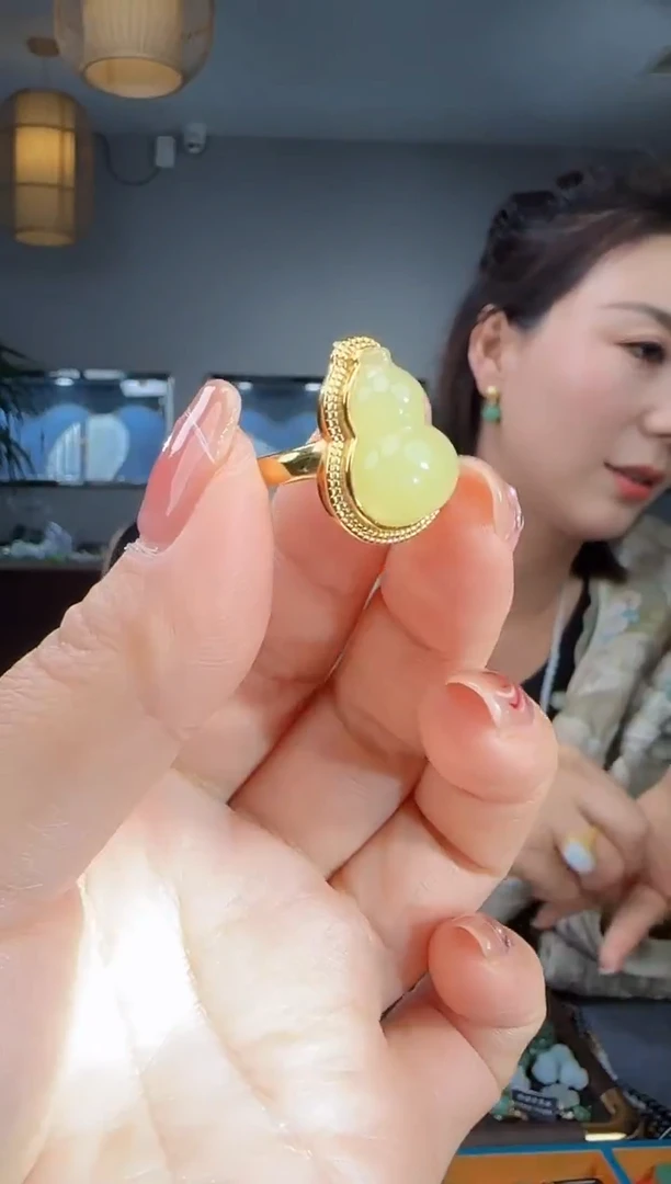 银S925镶嵌戒指和田玉1