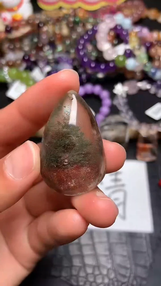 【闪购商品】水晶吊坠(赠链)未镶嵌84