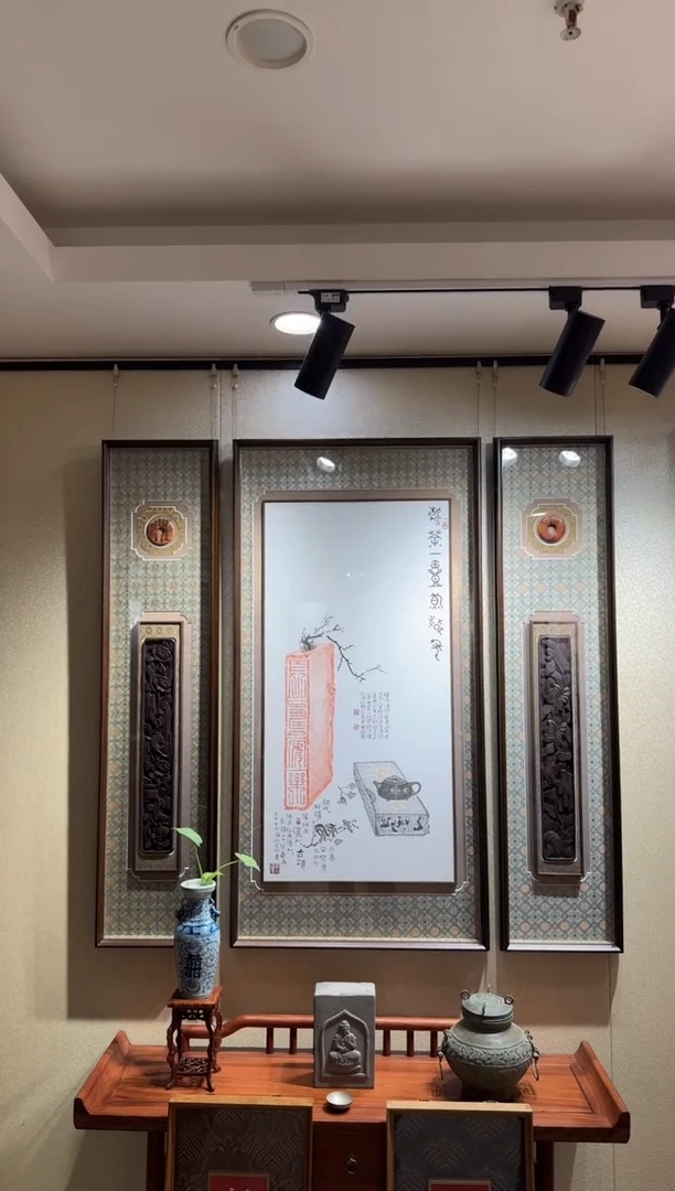 昌化石印石m****侠清茶一壶+木雕
