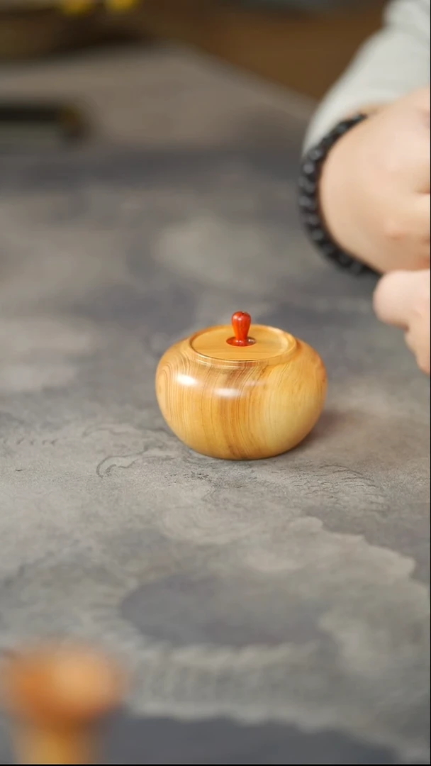 柏木（崖柏）394号陈化黑油料小品香罐