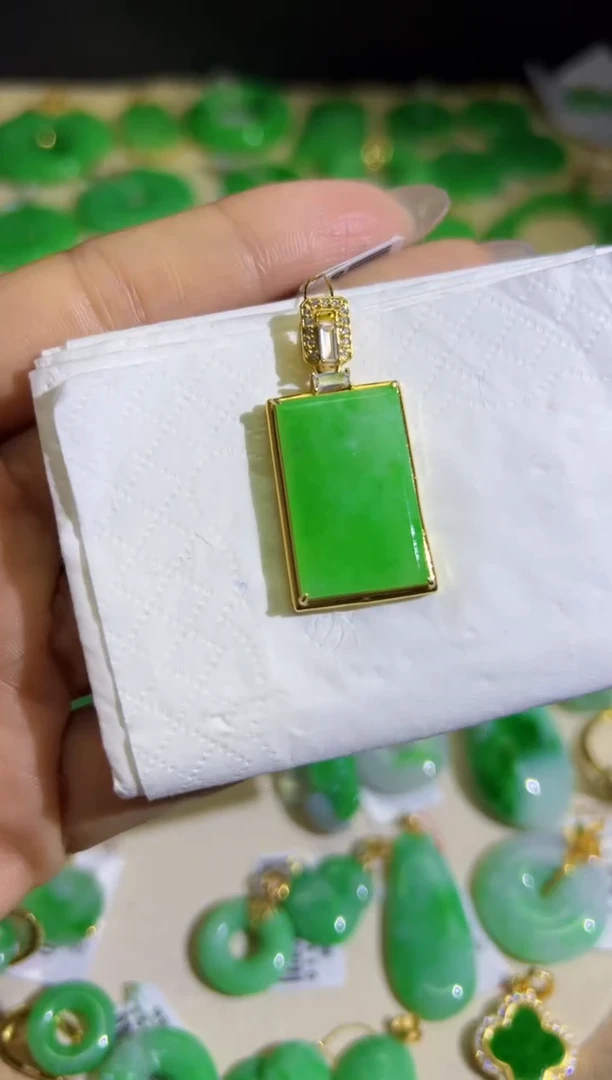 【闪购商品】翡翠颈饰银S925镶嵌Q缅料A货翡翠/支持复检/一件