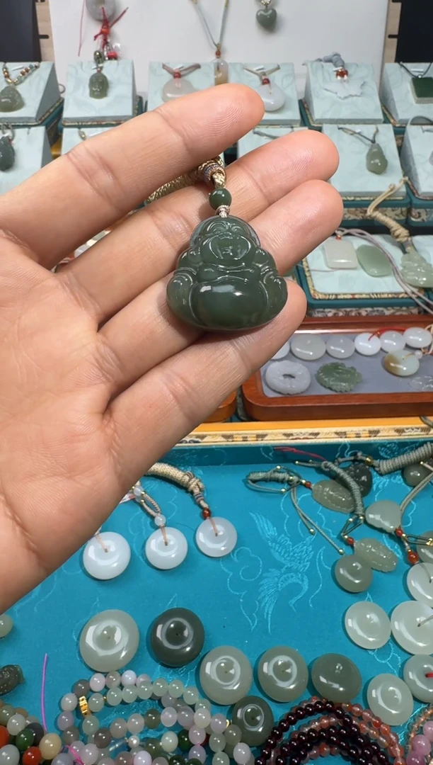 【闪购商品】和田玉颈饰未镶嵌30正装佛公