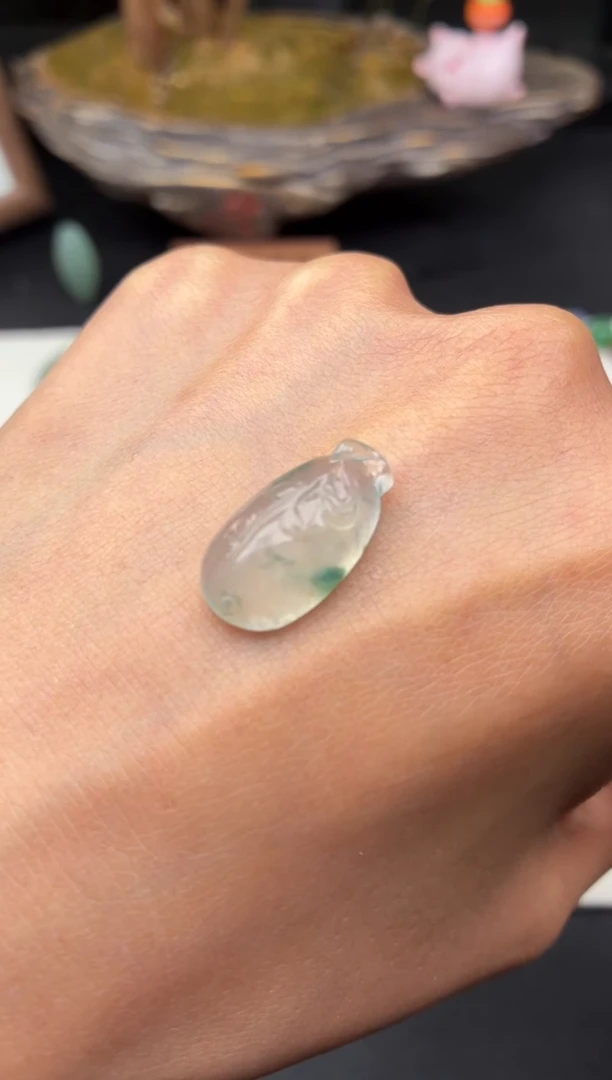 未镶嵌定制翡翠翡翠