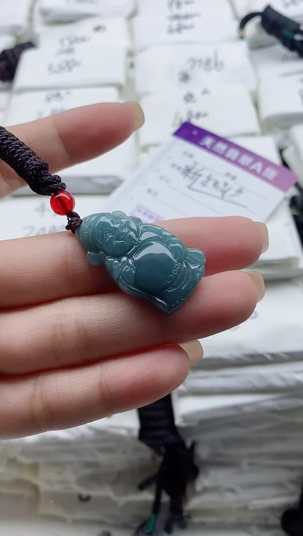 颈饰未镶嵌翡翠8