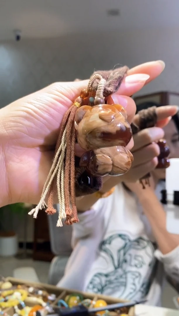 裸石琥珀未镶嵌天然琥珀蜜蜡首饰