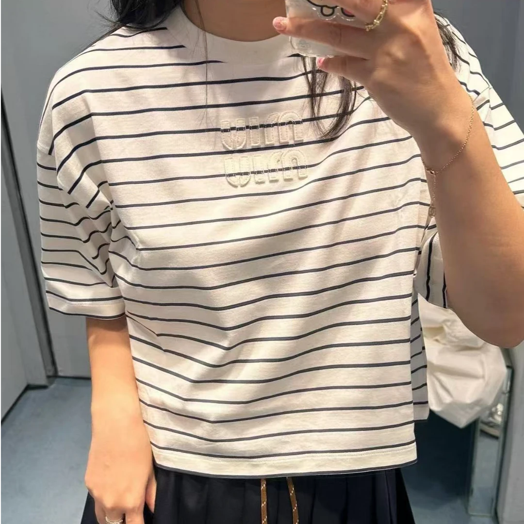 未使用 MIU MIU/缪缪 条纹系列立体刺绣LOGO短袖杭州实体假一赔三