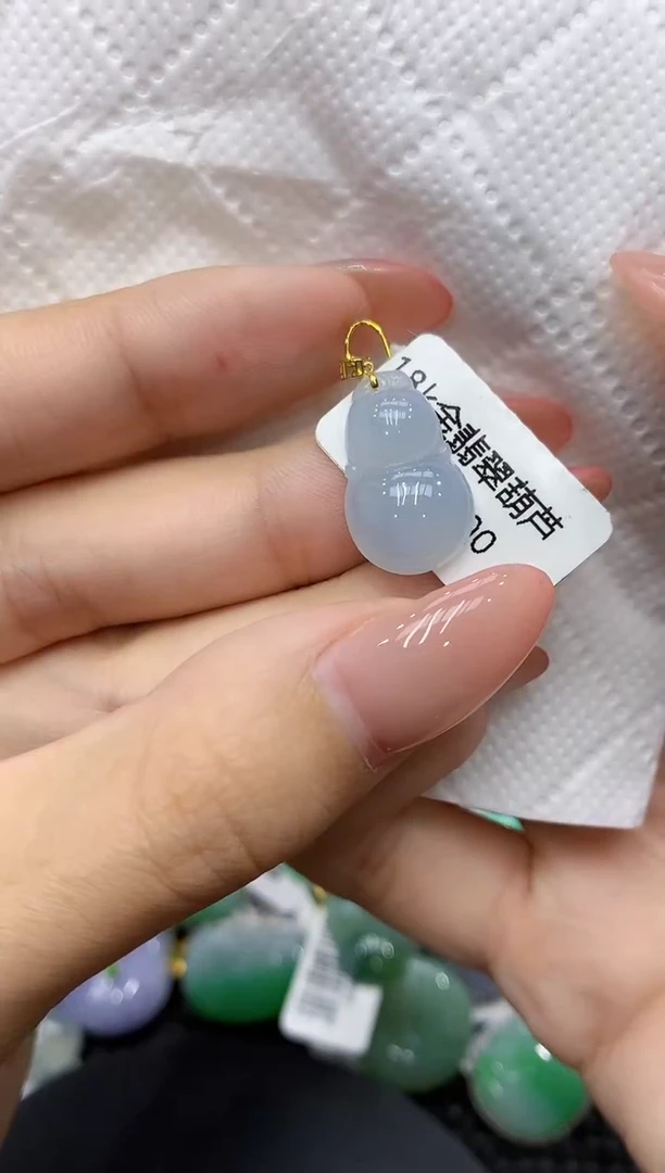 颈饰18K金镶嵌翡翠111111111111