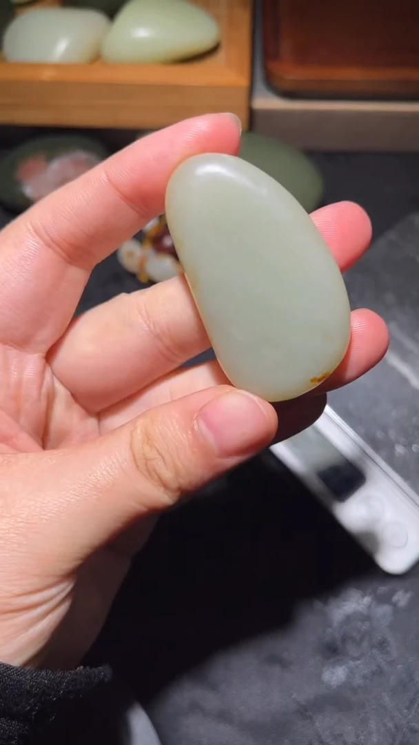 未镶嵌和田玉珠宝奇石24和田玉