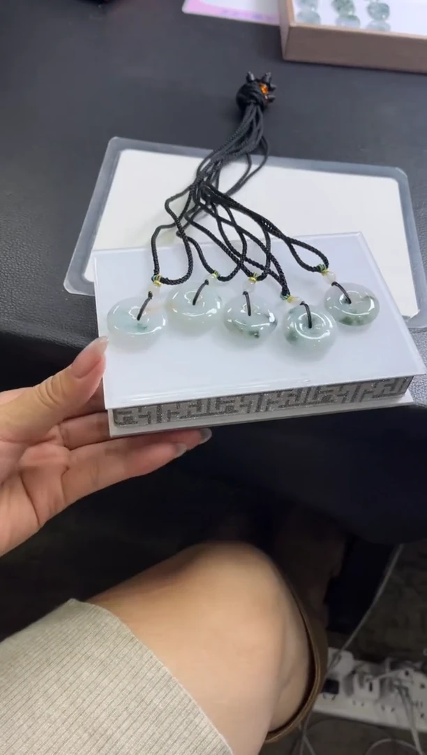 颈饰未镶嵌翡翠H36/多样性发一件/配绳子