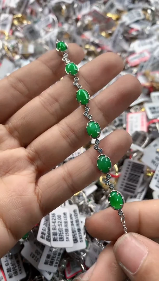 银S925镶嵌戒指翡翠15      5