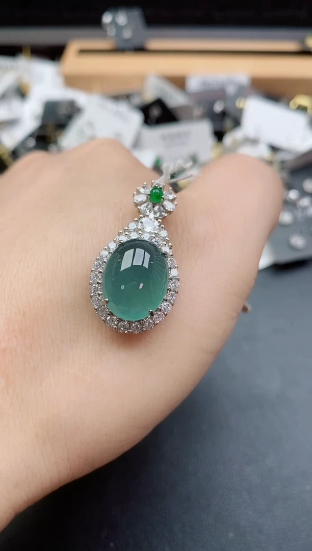 吊坠(赠链)银S925镶嵌翡翠1