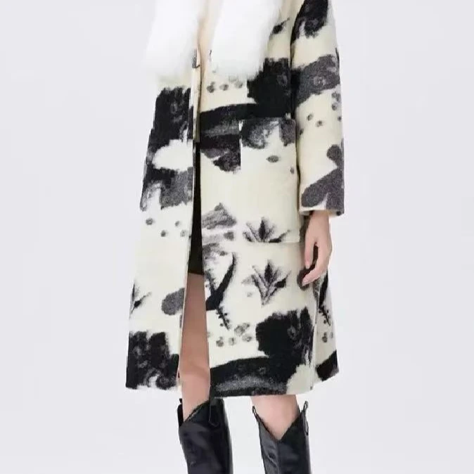 【源头2】百搭时尚2024新款水墨画女士外套潮流轻奢