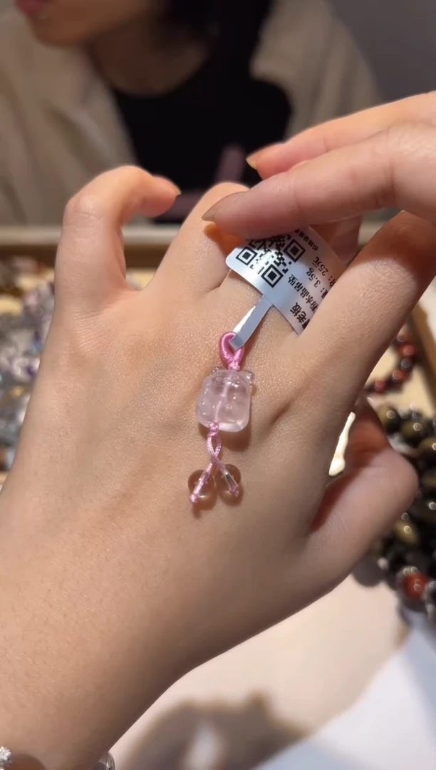 【闪购商品】芙蓉石吊坠(不含链)银S925镶嵌莫粉猪挂件