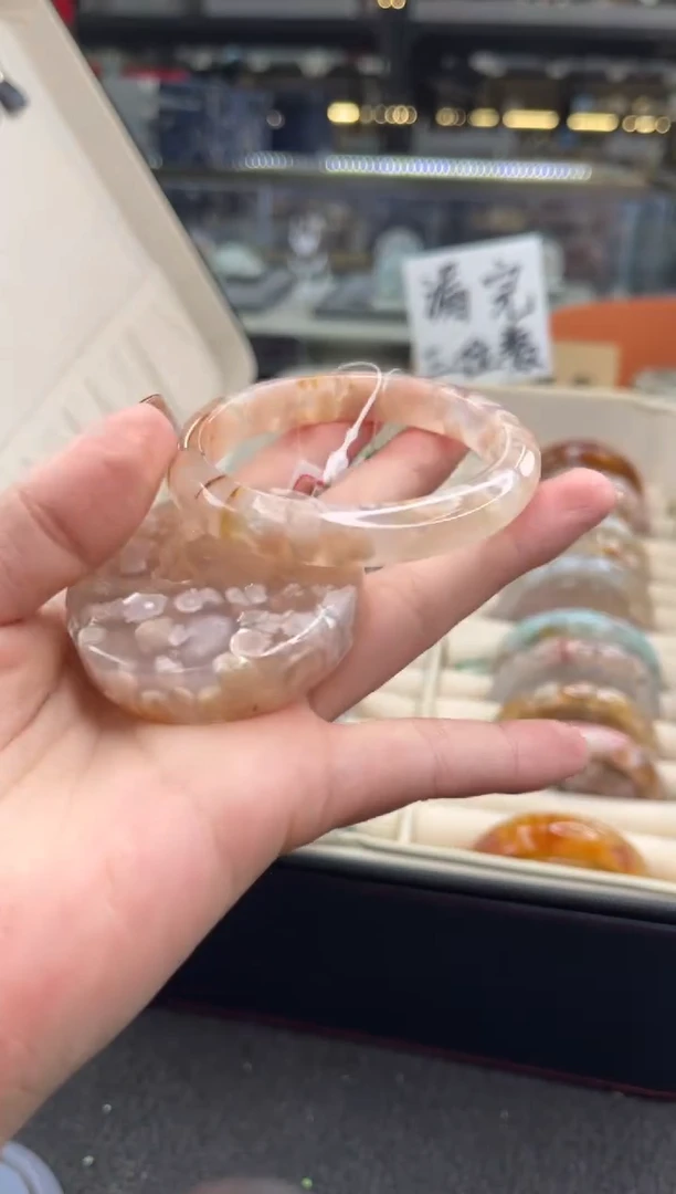 未镶嵌手镯石英质玉53圈口（赠品镯心）667897
