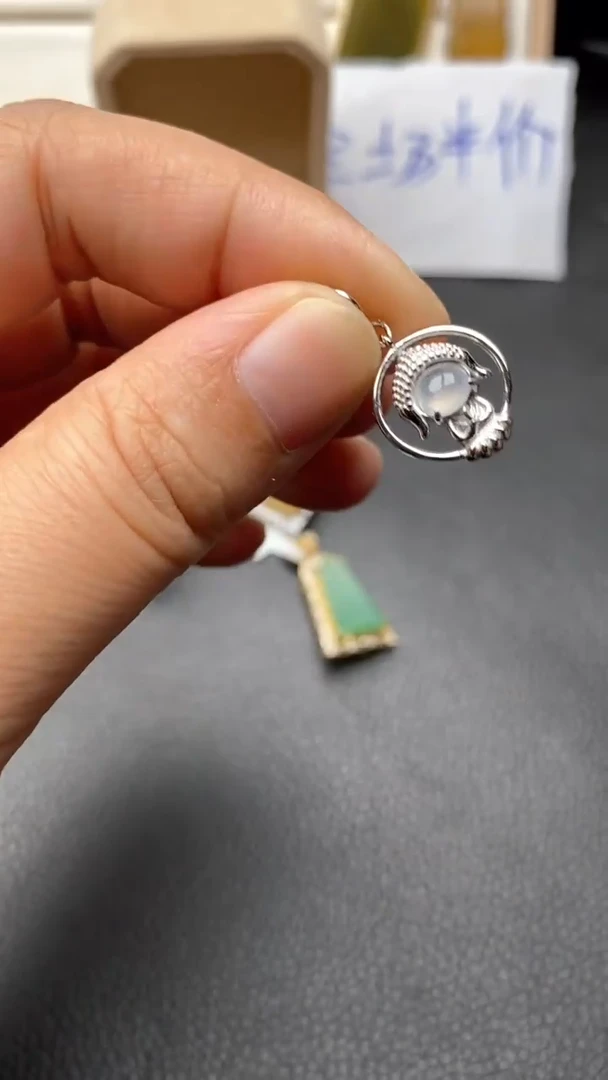 银S925镶嵌戒指翡翠1