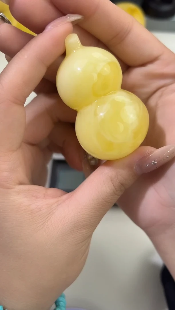 裸石琥珀未镶嵌天然琥珀蜜蜡吊坠