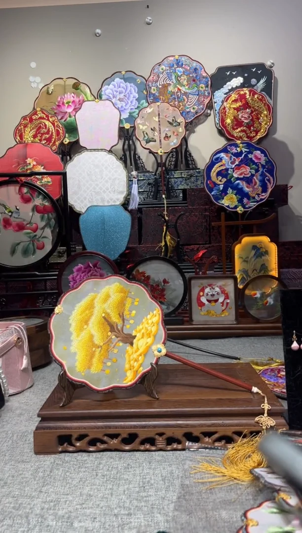 刺绣方*擒纯手工苏绣双面绣