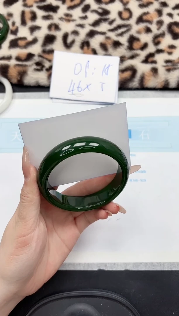 【闪购商品】石英质玉手镯未镶嵌341-60