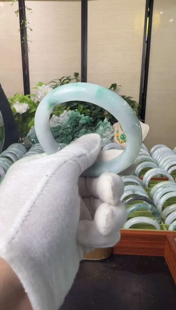未镶嵌手镯翡翠手镯59