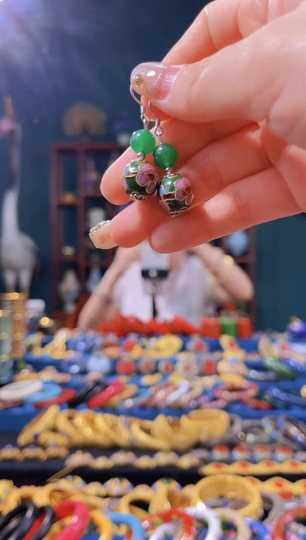 【闪购商品】景泰蓝耳环墨绿色