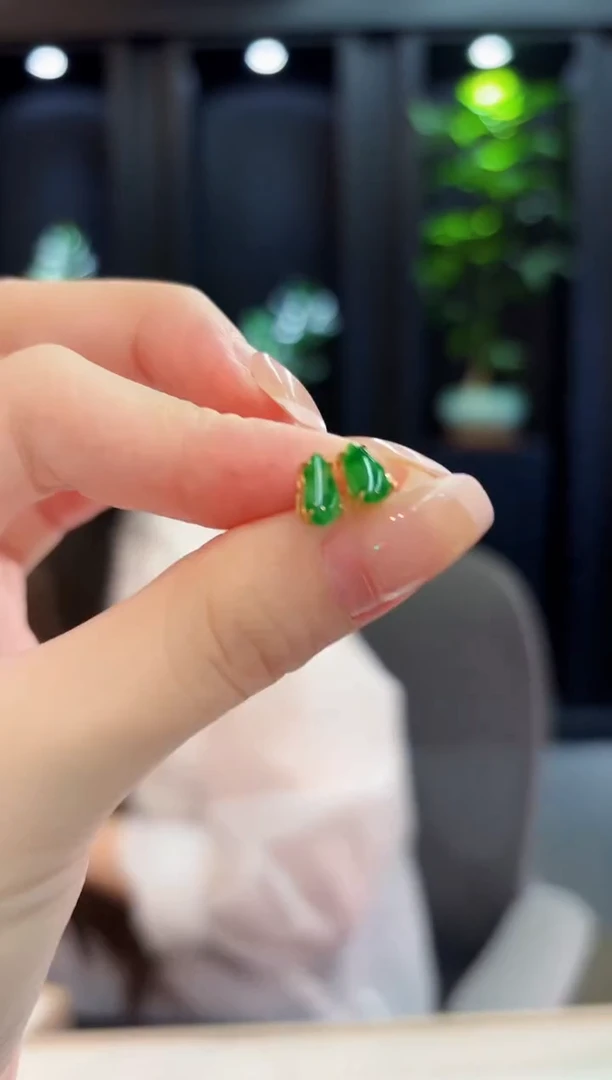 未镶嵌翡翠耳饰 缅料A货/支持复检/一件