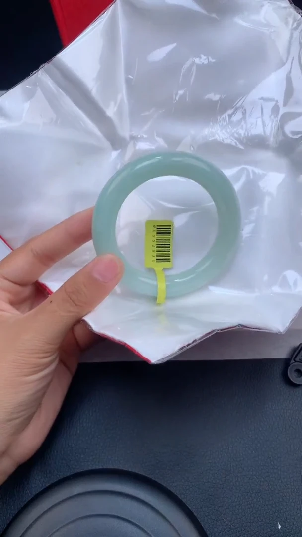 【闪购商品】翡翠手镯未镶嵌天然缅甸A货翡翠手镯