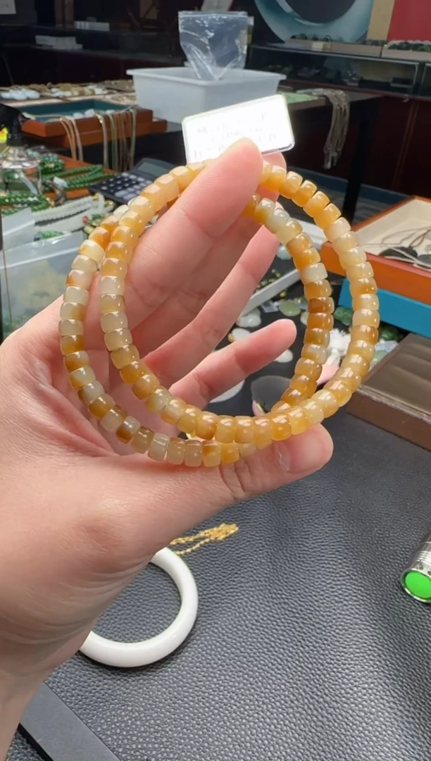 【闪购商品】和田玉手串未镶嵌糖白直切手串 多样性发货拍一发一