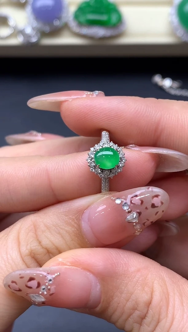 18K金镶嵌戒指翡翠523-中国好珍宝