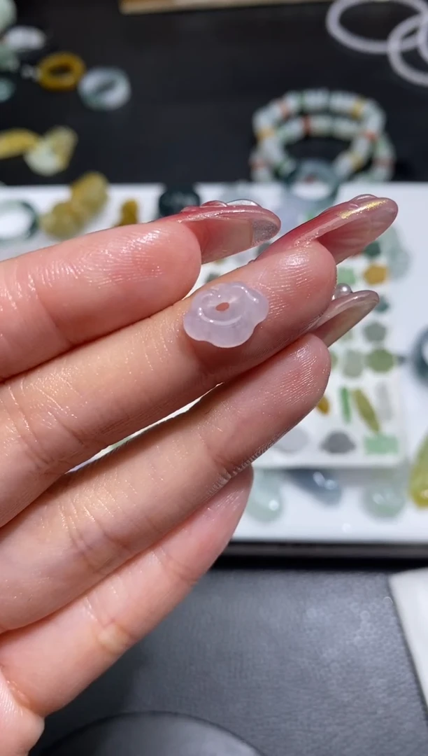 未镶嵌定制翡翠翡翠毛货~