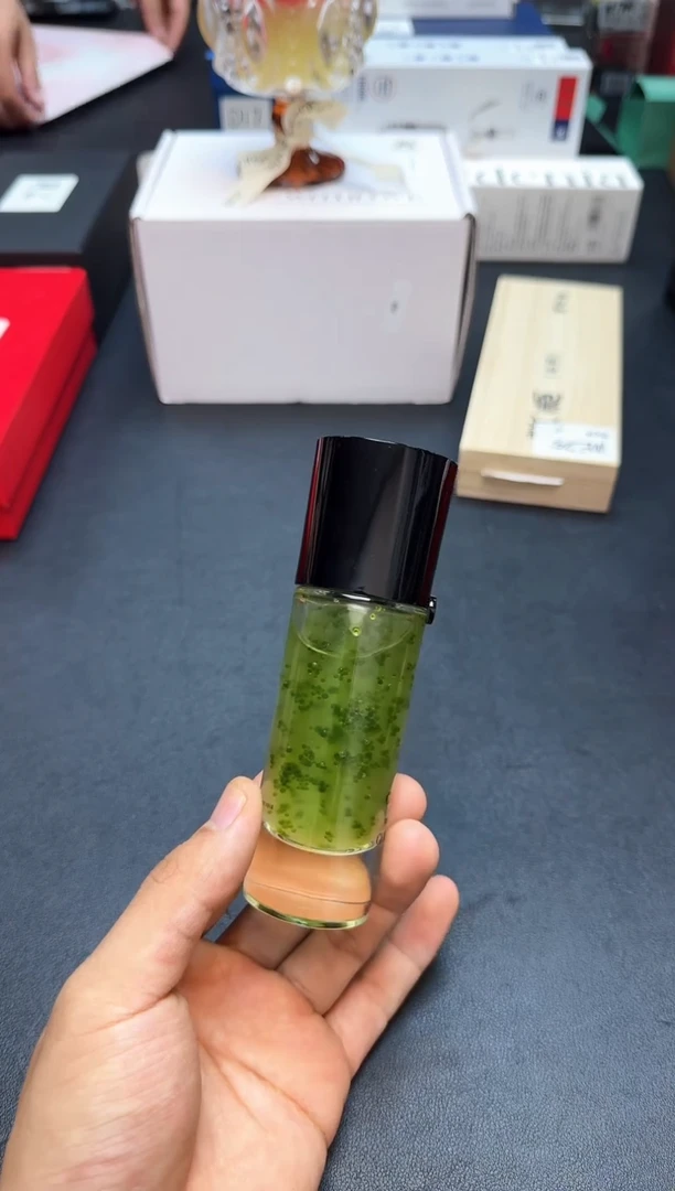 瓷片全新正品一件不留@@WE1625