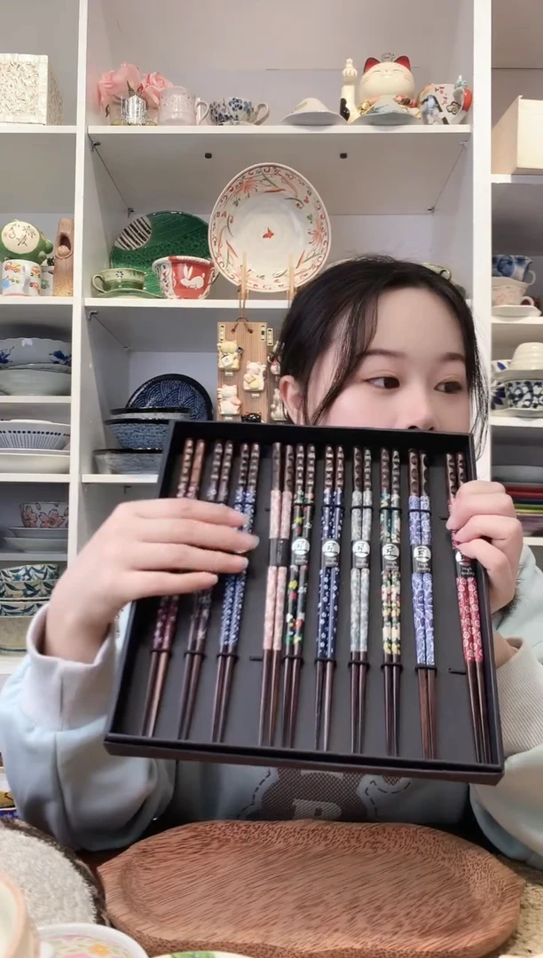 陶瓷日本进口纯实木筷子十双礼盒装