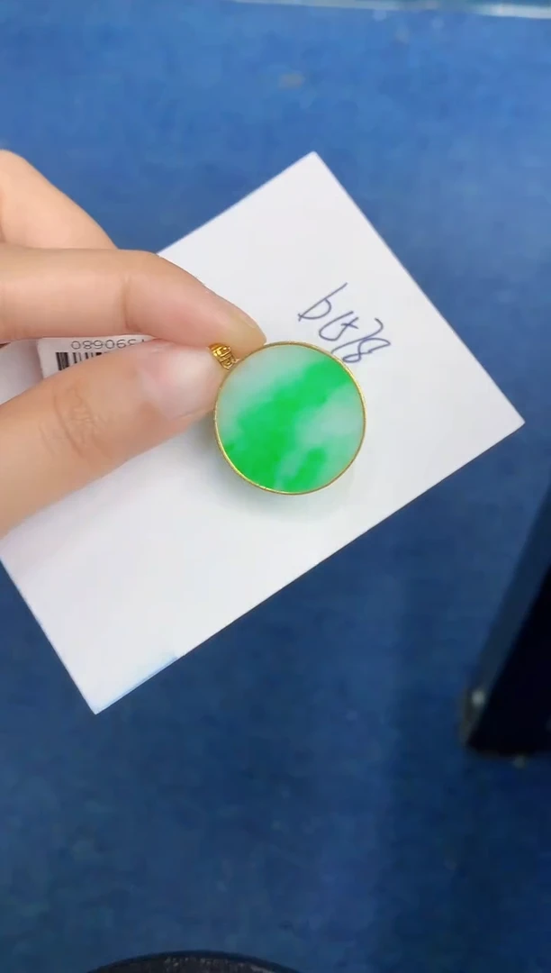 【闪购商品】翡翠颈饰18K金镶嵌000000000