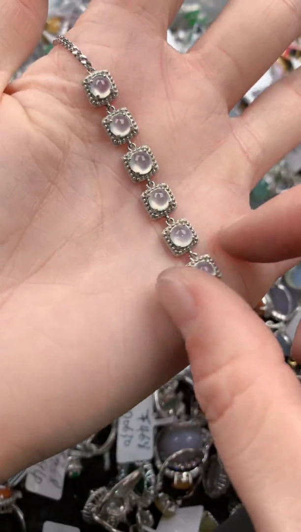 银S925镶嵌戒指翡翠666    10