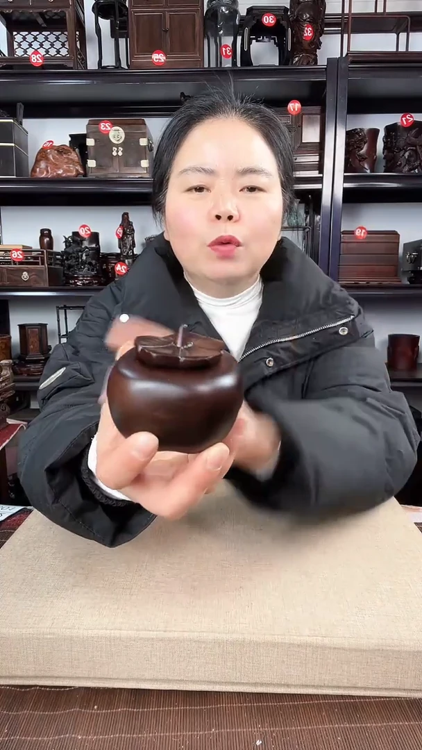 【闪购商品】木3031老李红木工艺品