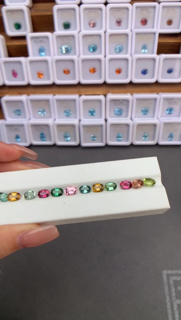 未镶嵌裸石定制碧玺多样性发货2颗