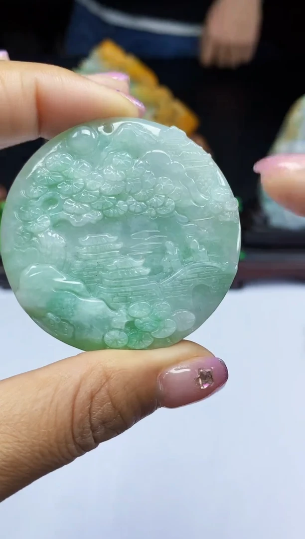 【闪购商品】翡翠颈饰未镶嵌翡翠A货