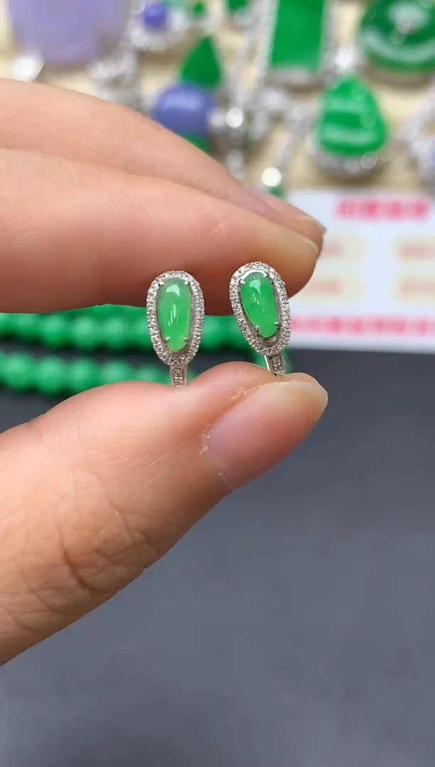 颈饰18K金镶嵌翡翠183-中国好珍宝