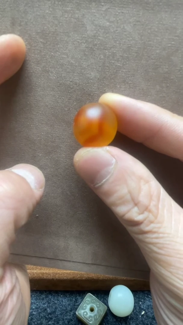 未镶嵌颈饰玛瑙/玉髓1