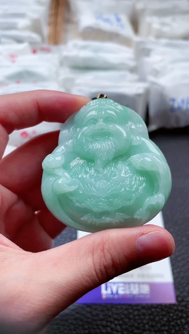 翡翠未镶嵌颈饰00006215