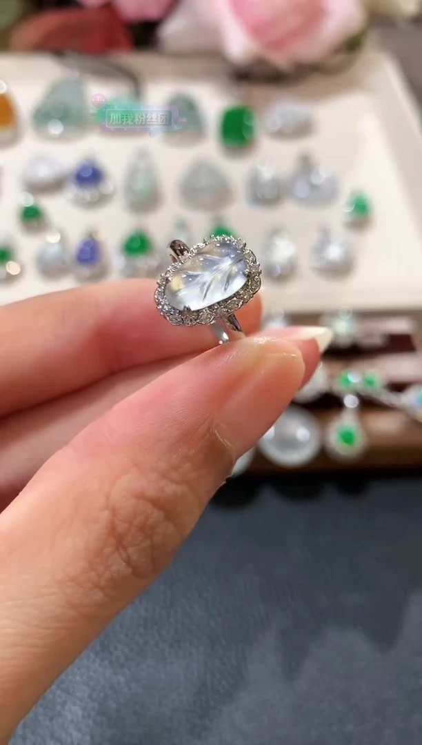 18K金镶嵌戒指翡翠z60