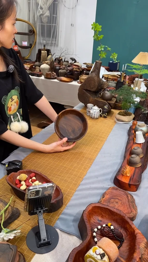 缅甸鸡翅木工艺果盒