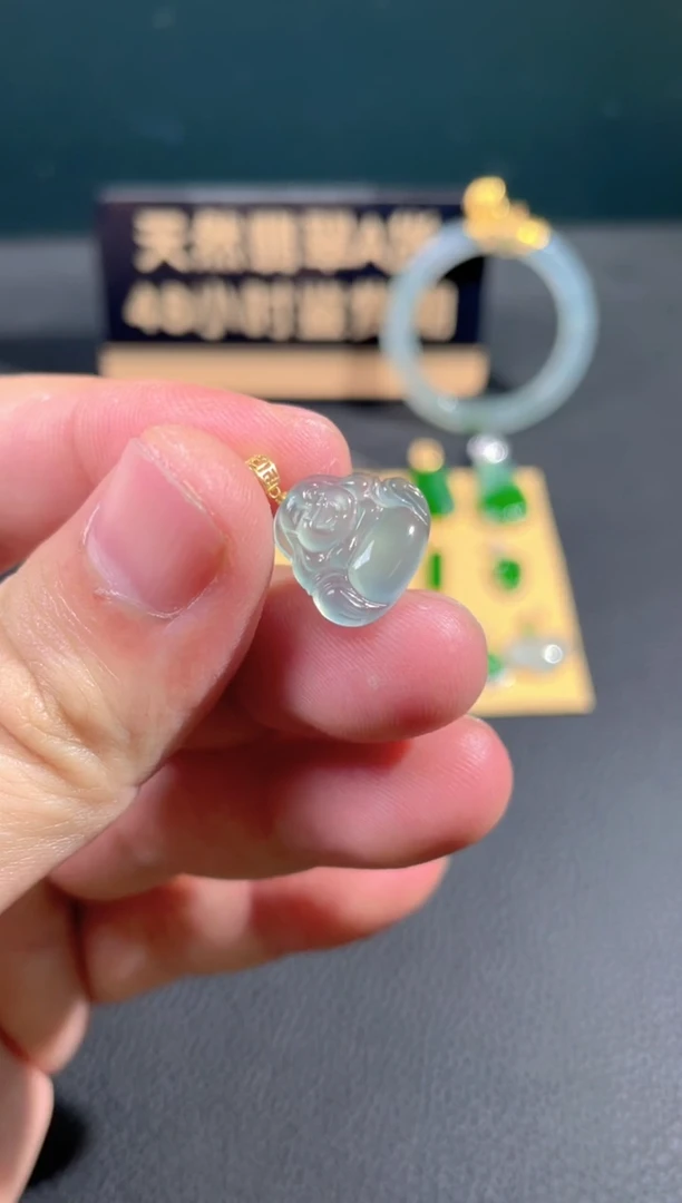 【闪购商品】翡翠颈饰18K金镶嵌翡翠