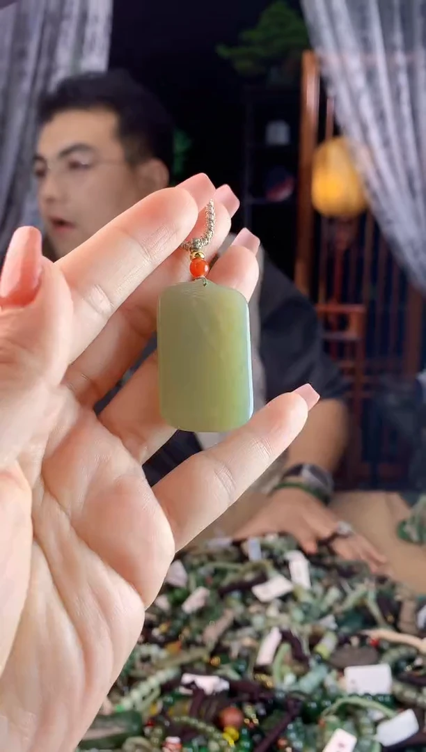 【闪购商品】和田玉挂件未镶嵌多样性发货拍一发一