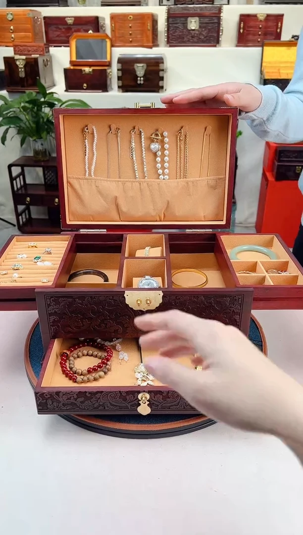 紫檀木类成套家具牡丹