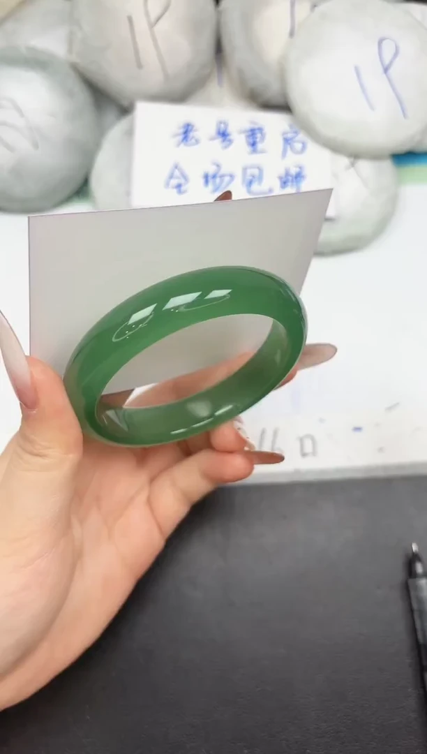 未镶嵌手镯石英质玉A328/56.5