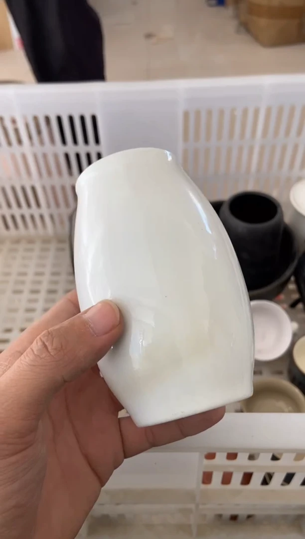 杯无运费险有瑕疵的摄影的产品有使用过的痕迹有点脏介意勿拍