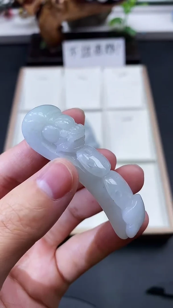 颈饰未镶嵌翡翠天然缅甸A货翡翠
