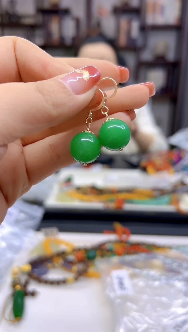 【闪购商品】翡翠耳饰14K金镶嵌耳勾E665